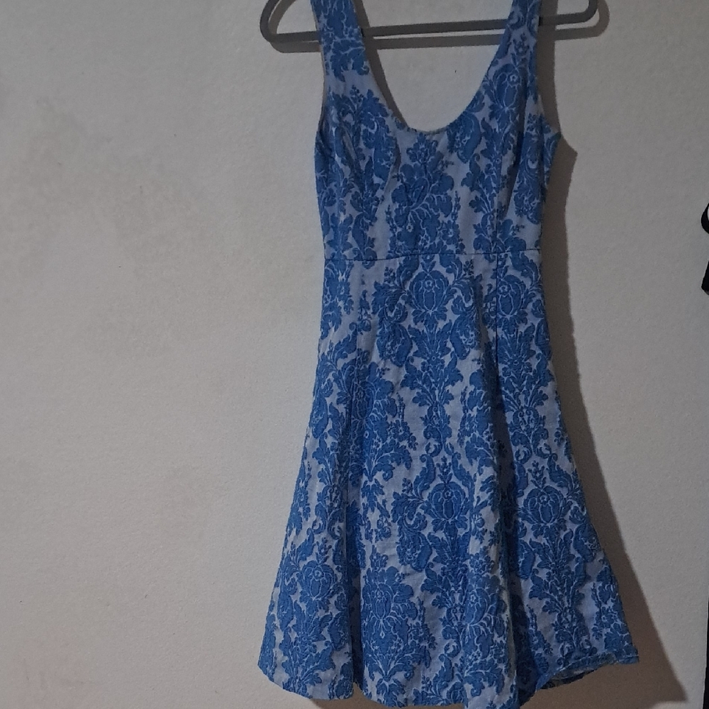 Elegant Blue Floral Dress